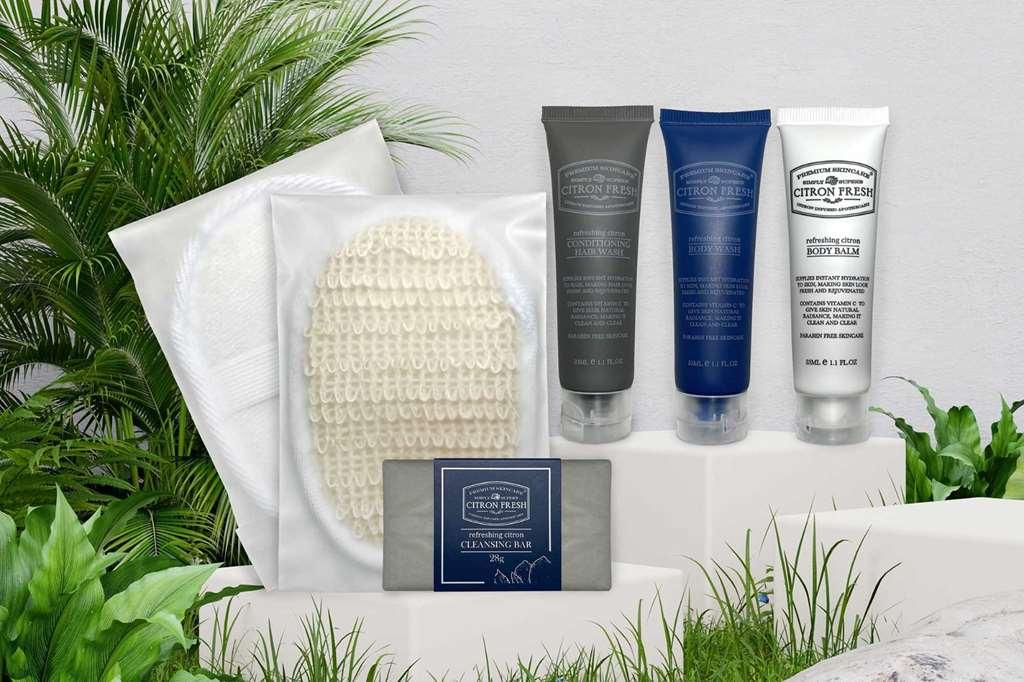 Royal Plaza On Scotts Hotell Singapore Eksteriør bilde A selection of spa products